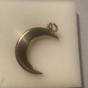 India Hicks Moon Pendant - New